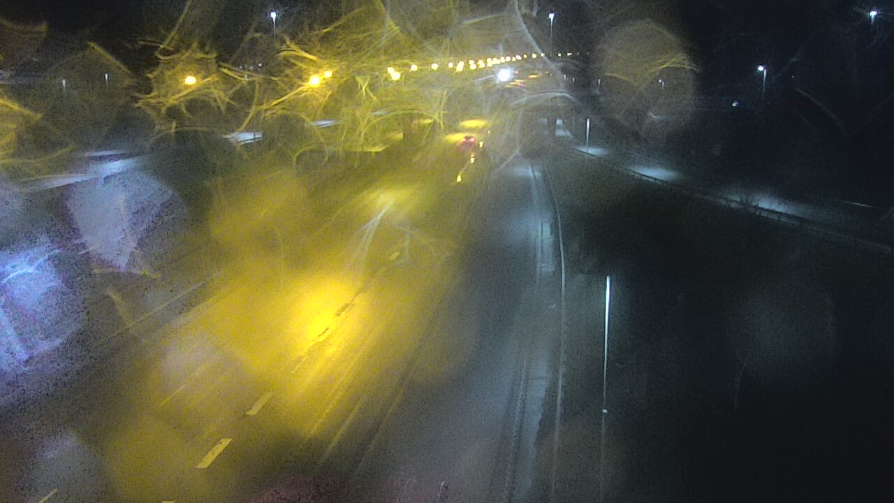 Weather Camera Image Road 102 Espoo, Sepänkylä, Espoo, Uusimaa