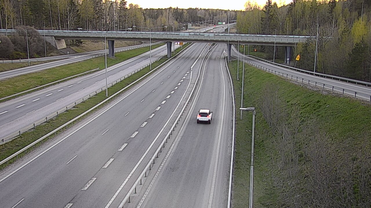 Kelikamerat Kuva Tie 102 Espoo, Sepänkylä, Espoo, Uusimaa
