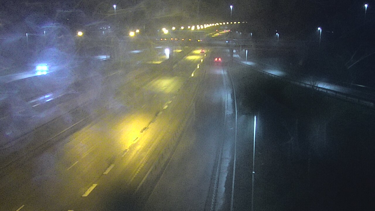 Weather Camera Image Road 102 Espoo, Sepänkylä, Espoo, Uusimaa