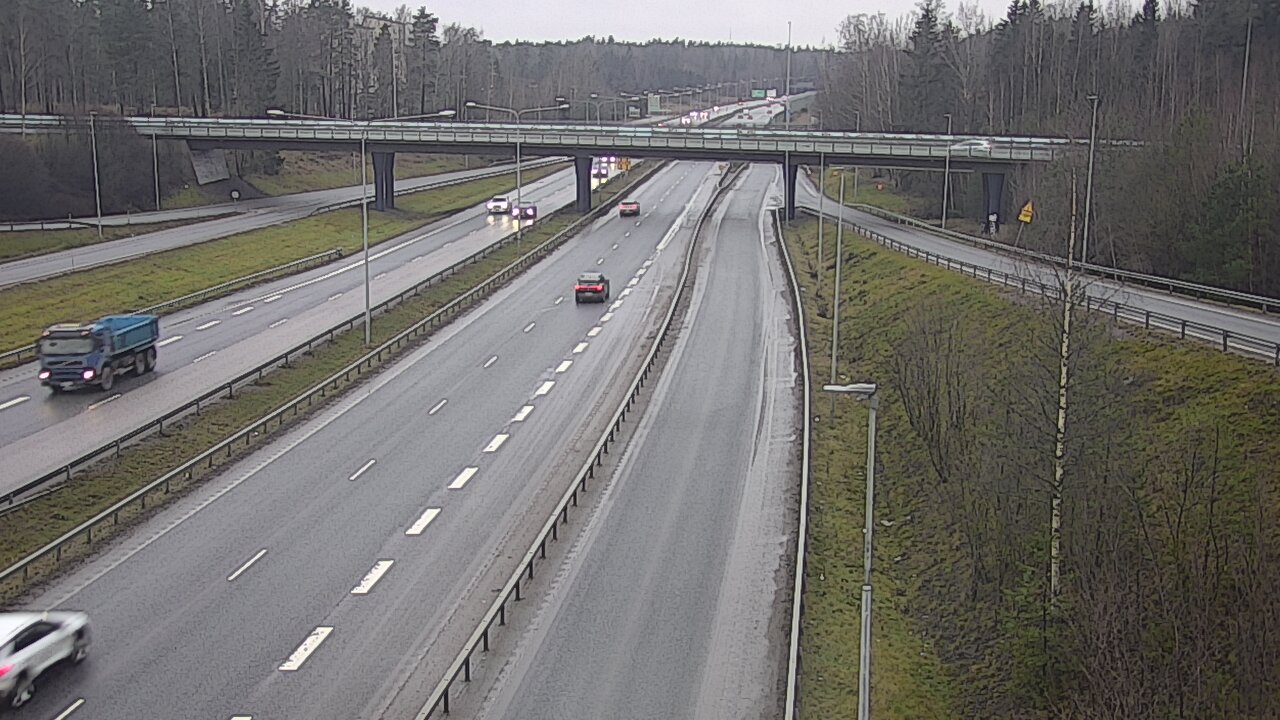 Weather Camera Image Väg 102 Esbo, Smedsby, Espoo, Uusimaa
