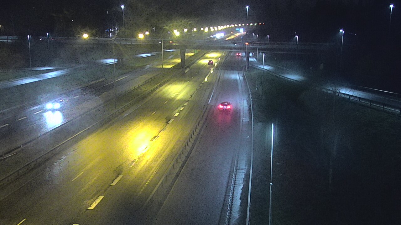 Weather Camera Image Road 102 Espoo, Sepänkylä, Espoo, Uusimaa