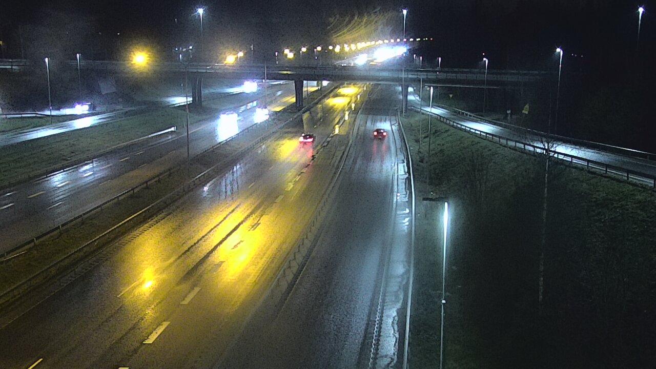 Weather Camera Image Road 102 Espoo, Sepänkylä, Espoo, Uusimaa