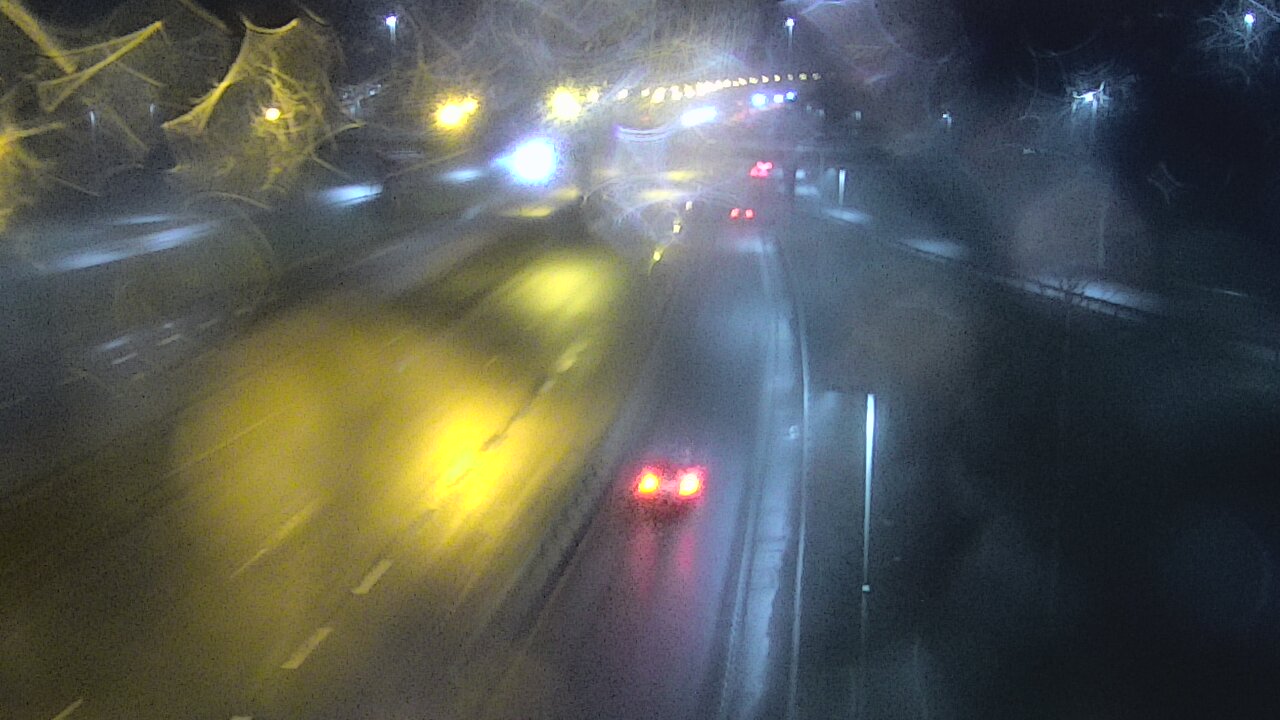 Weather Camera Image Road 102 Espoo, Sepänkylä, Espoo, Uusimaa