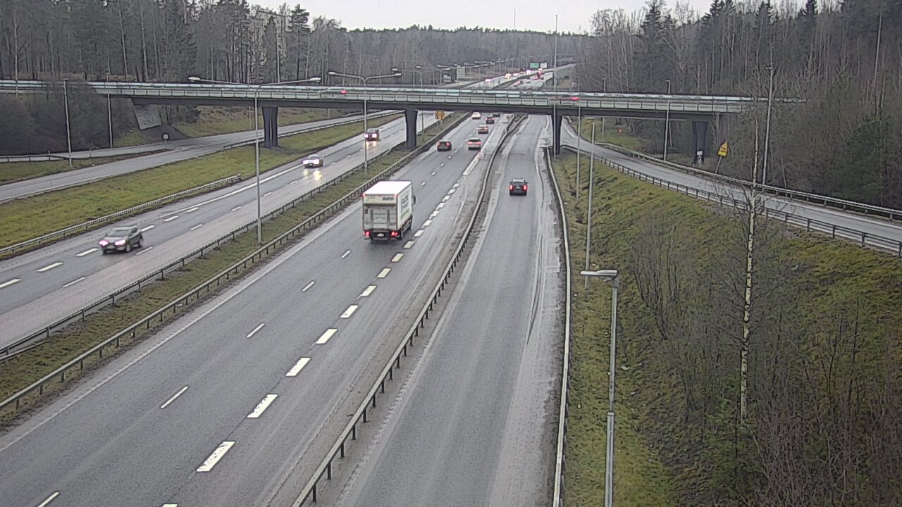 Weather Camera Image Väg 102 Esbo, Smedsby, Espoo, Uusimaa
