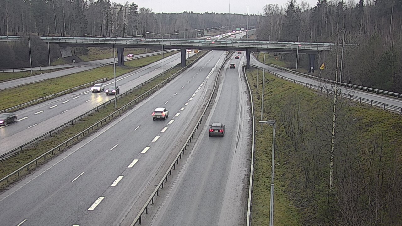 Weather Camera Image Väg 102 Esbo, Smedsby, Espoo, Uusimaa
