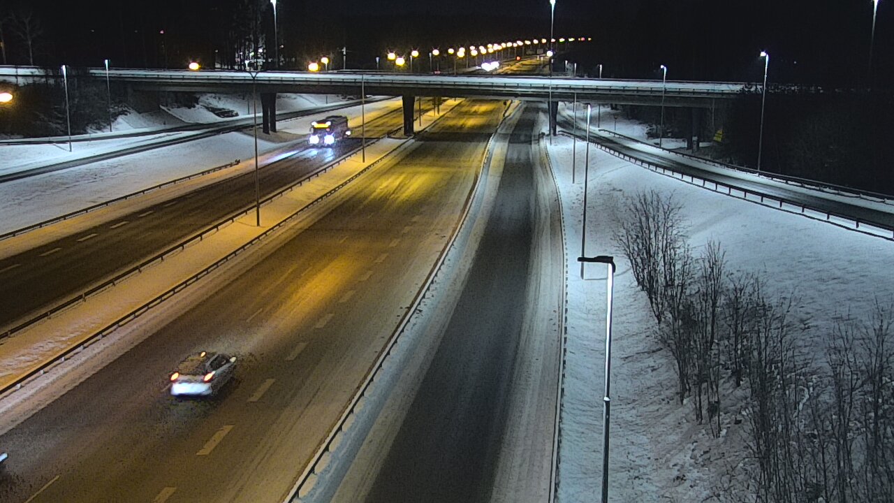 Weather Camera Image Väg 102 Esbo, Smedsby, Espoo, Uusimaa