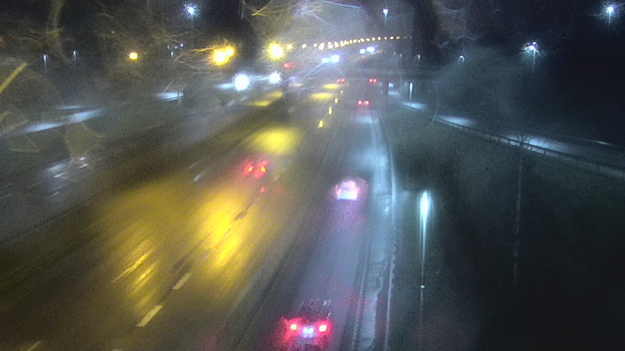 Weather Camera Image Road 102 Espoo, Sepänkylä, Espoo, Uusimaa