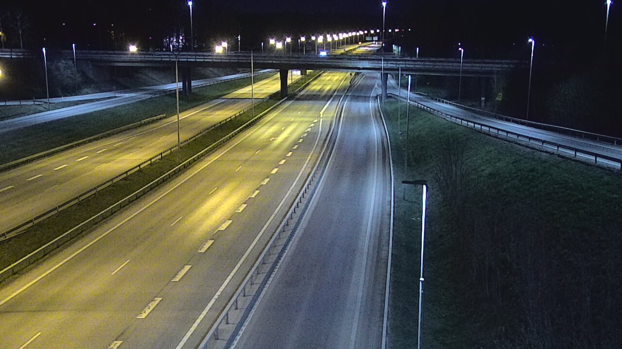 Weather Camera Image Väg 102 Esbo, Smedsby, Espoo, Uusimaa