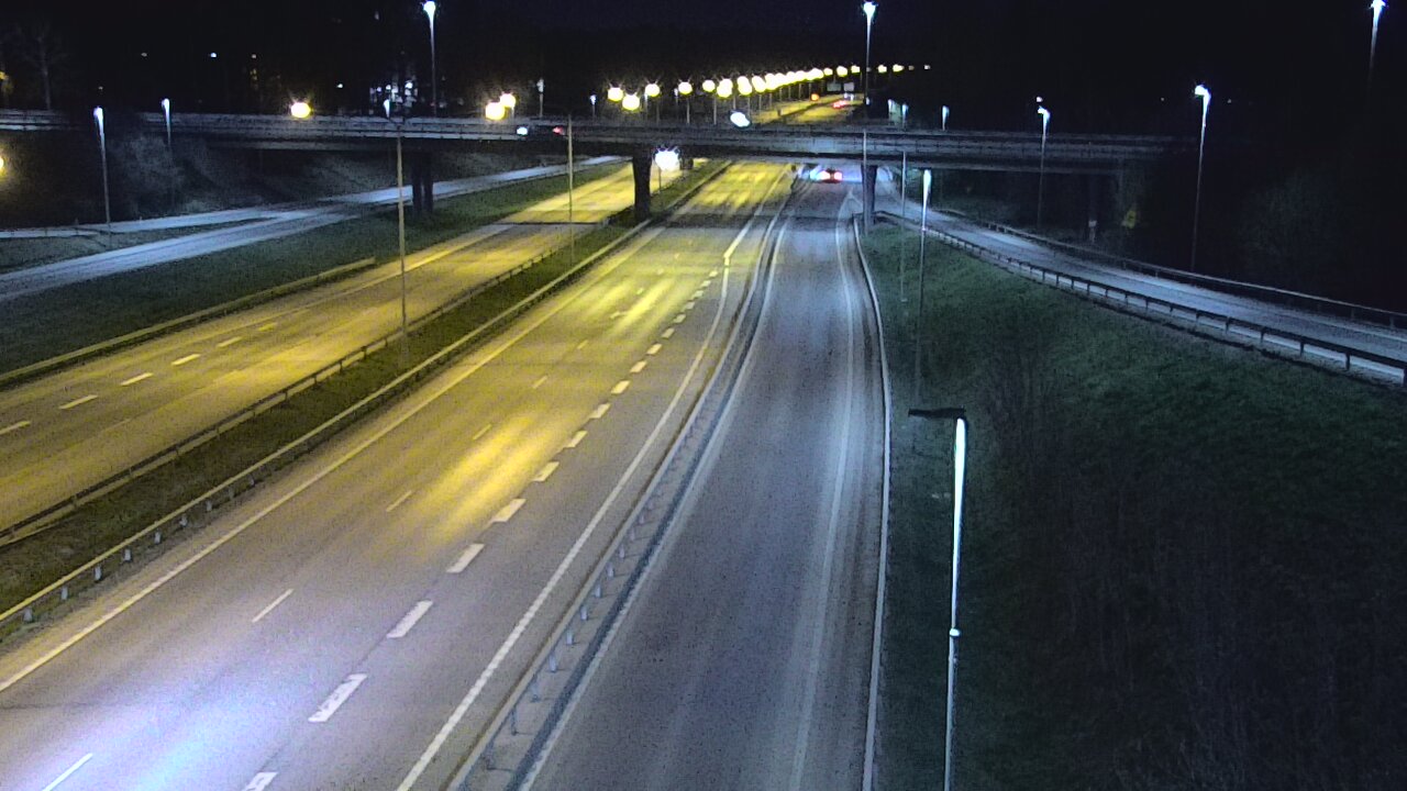 Weather Camera Image Väg 102 Esbo, Smedsby, Espoo, Uusimaa