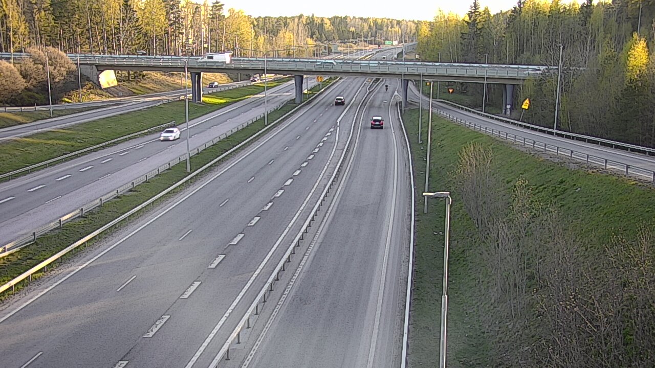 Kelikamerat Kuva Tie 102 Espoo, Sepänkylä, Espoo, Uusimaa