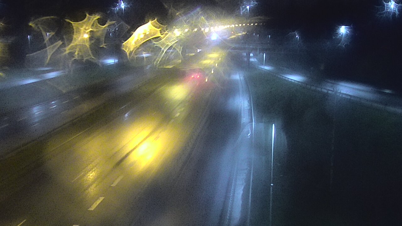 Weather Camera Image Road 102 Espoo, Sepänkylä, Espoo, Uusimaa