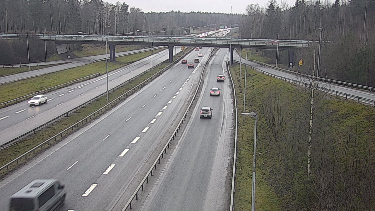 Weather Camera Image Väg 102 Esbo, Smedsby, Espoo, Uusimaa