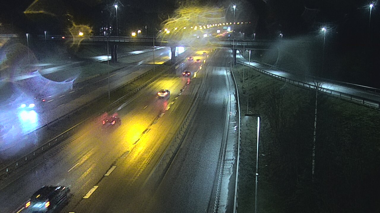 Weather Camera Image Road 102 Espoo, Sepänkylä, Espoo, Uusimaa