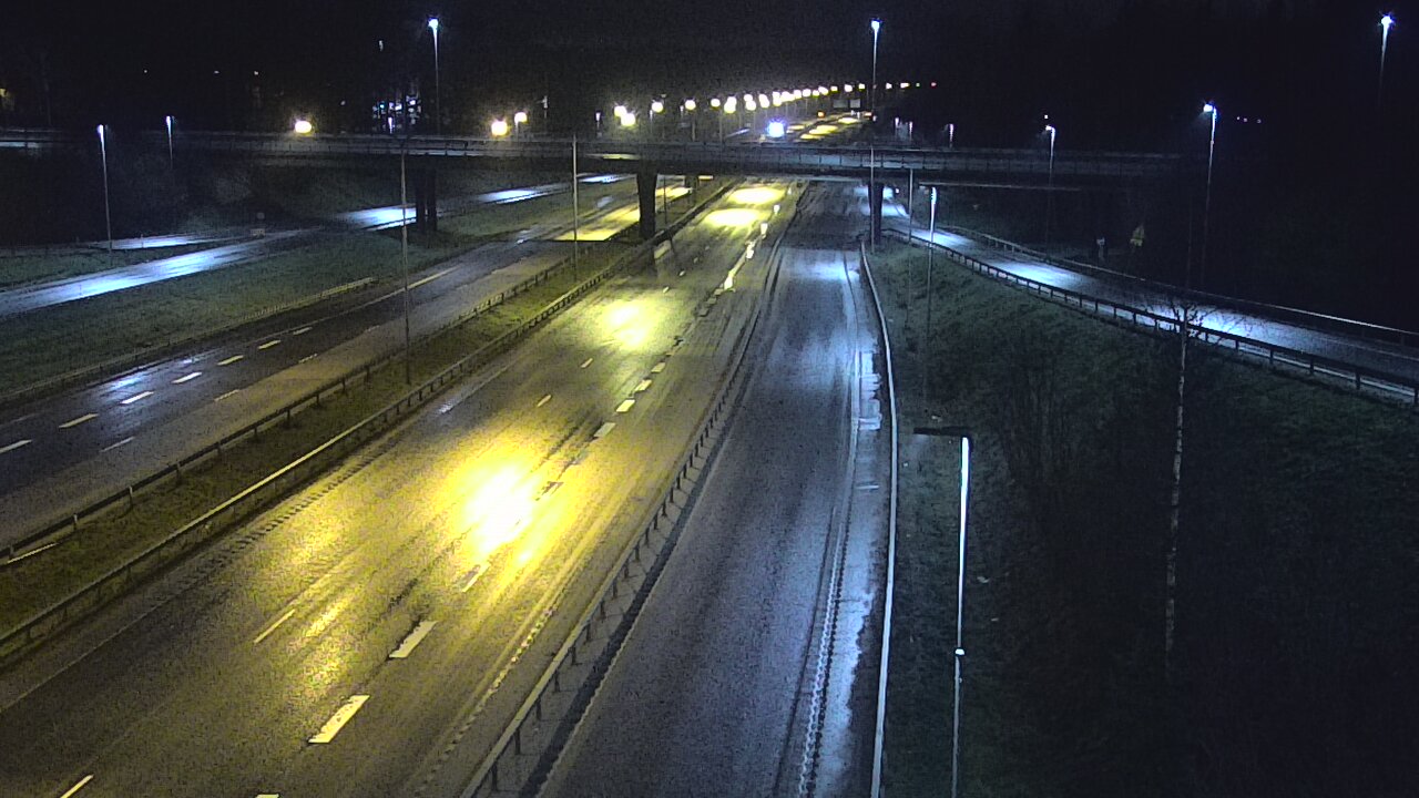 Weather Camera Image Road 102 Espoo, Sepänkylä, Espoo, Uusimaa