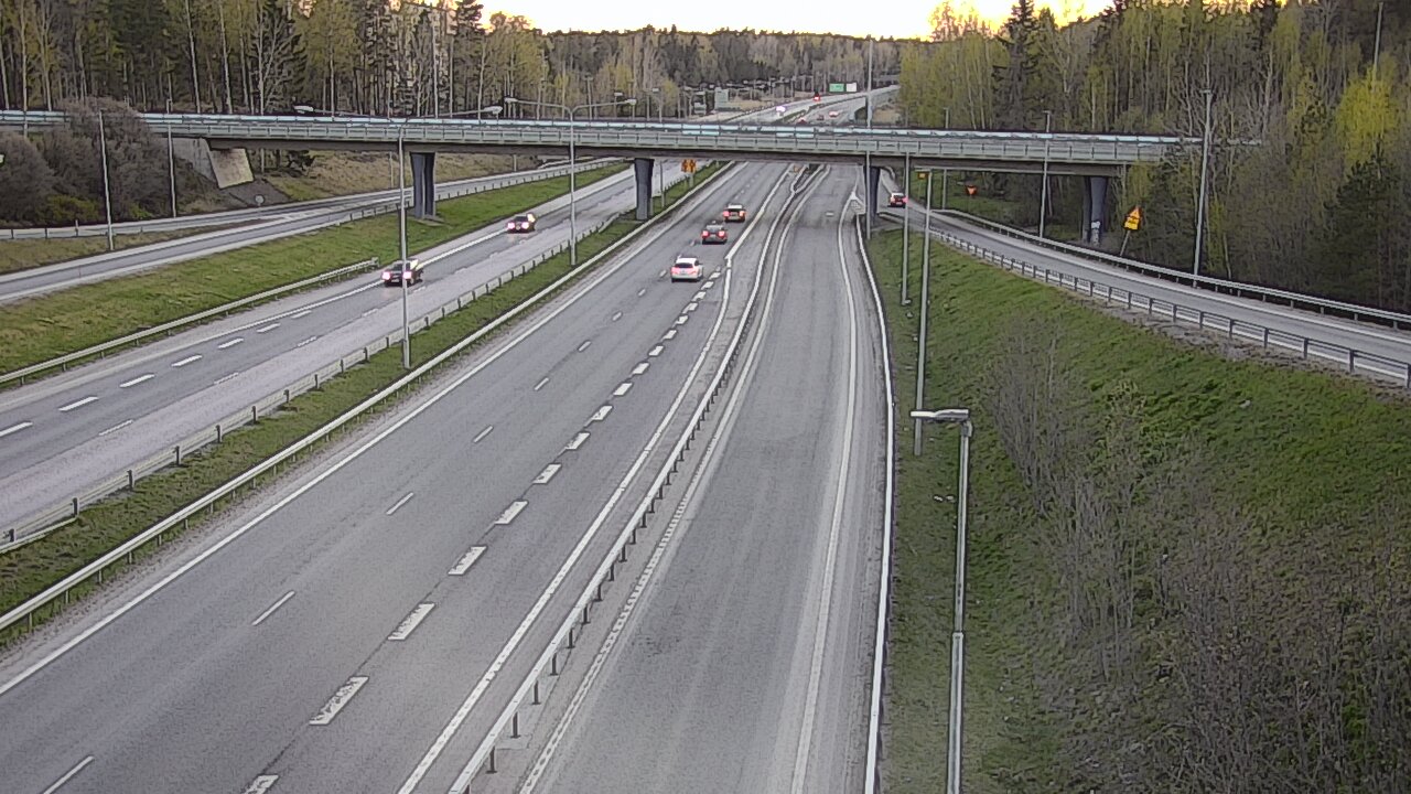 Kelikamerat Kuva Tie 102 Espoo, Sepänkylä, Espoo, Uusimaa