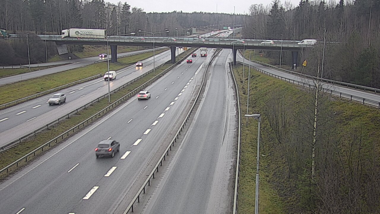 Weather Camera Image Väg 102 Esbo, Smedsby, Espoo, Uusimaa