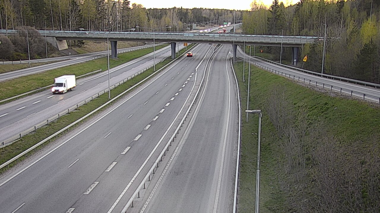 Kelikamerat Kuva Tie 102 Espoo, Sepänkylä, Espoo, Uusimaa