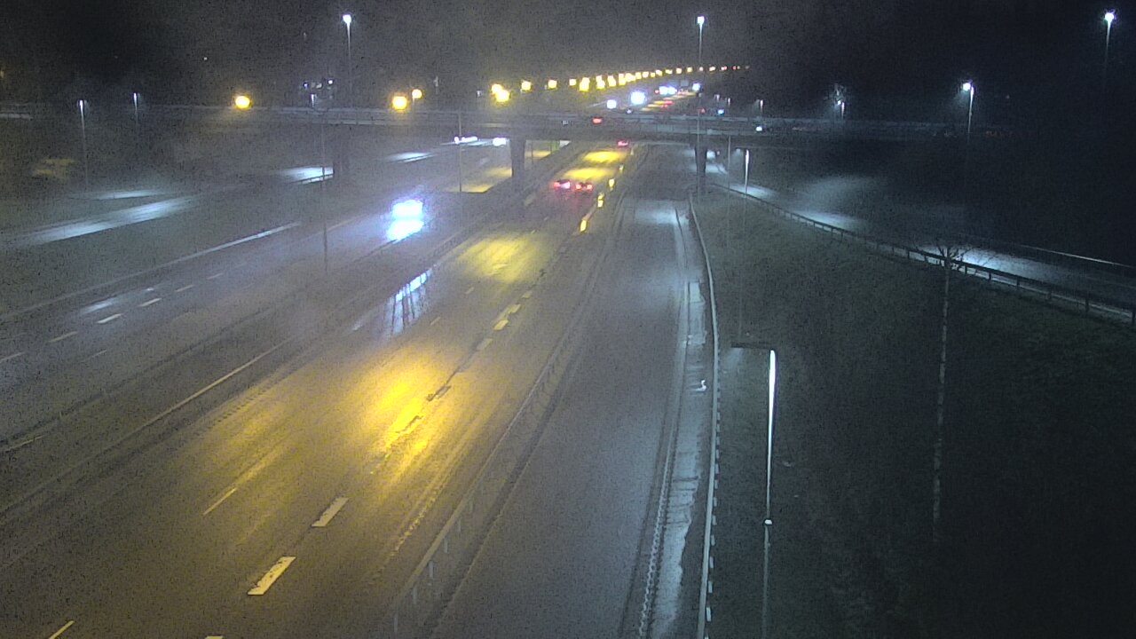 Weather Camera Image Road 102 Espoo, Sepänkylä, Espoo, Uusimaa