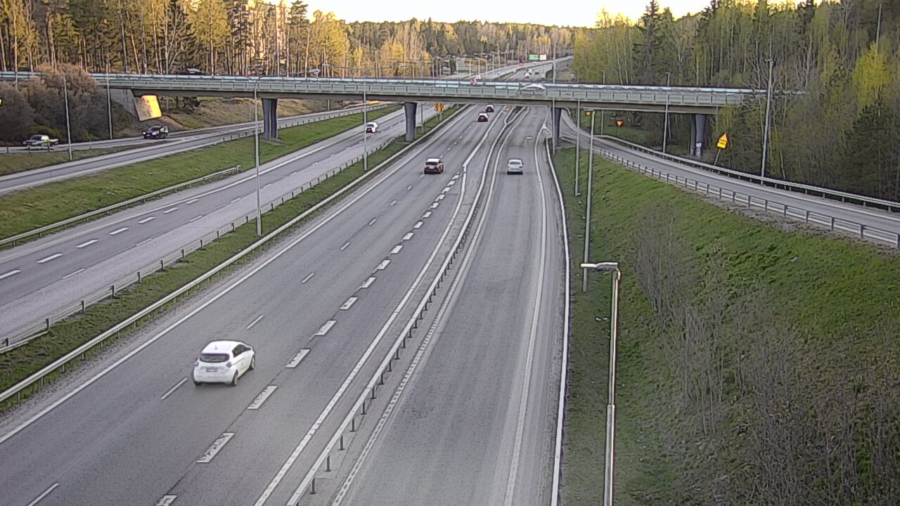Kelikamerat Kuva Tie 102 Espoo, Sepänkylä, Espoo, Uusimaa