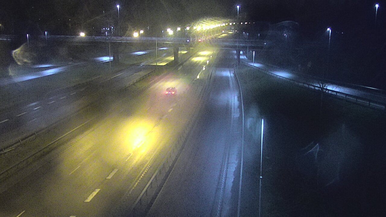 Weather Camera Image Road 102 Espoo, Sepänkylä, Espoo, Uusimaa