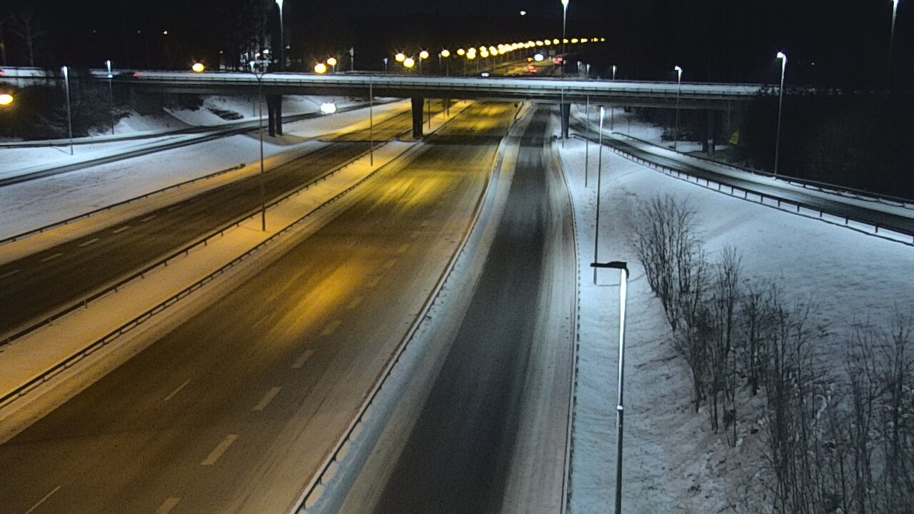 Weather Camera Image Väg 102 Esbo, Smedsby, Espoo, Uusimaa