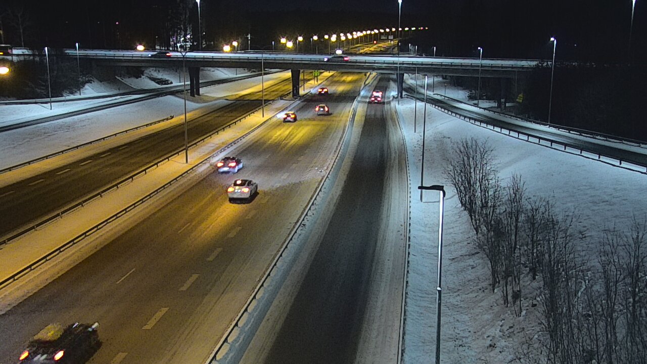 Weather Camera Image Väg 102 Esbo, Smedsby, Espoo, Uusimaa