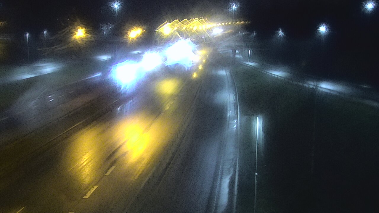 Weather Camera Image Road 102 Espoo, Sepänkylä, Espoo, Uusimaa