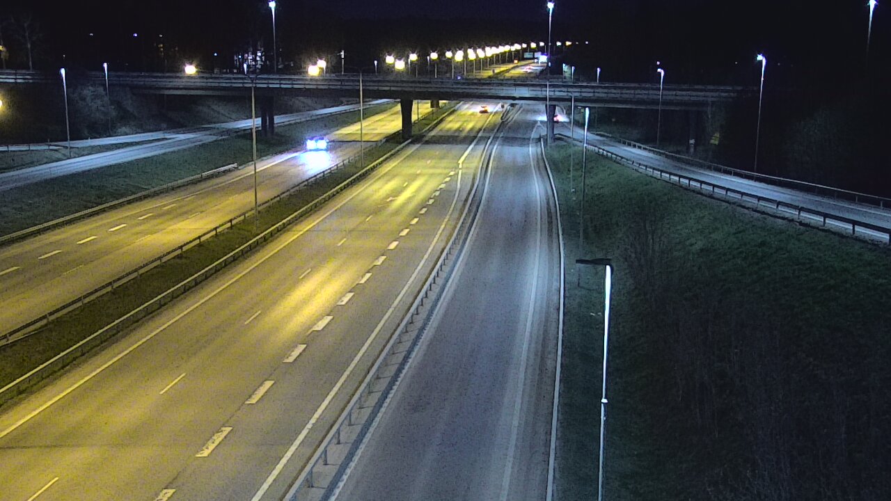 Weather Camera Image Väg 102 Esbo, Smedsby, Espoo, Uusimaa