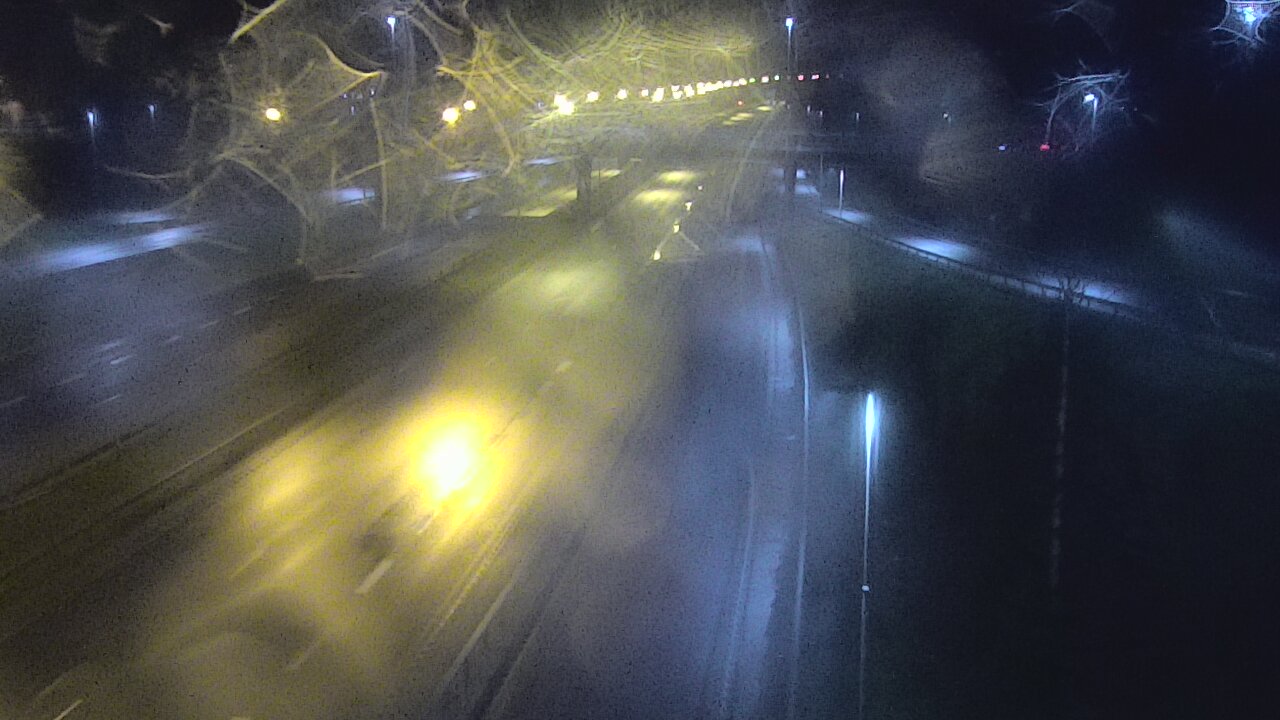 Weather Camera Image Road 102 Espoo, Sepänkylä, Espoo, Uusimaa