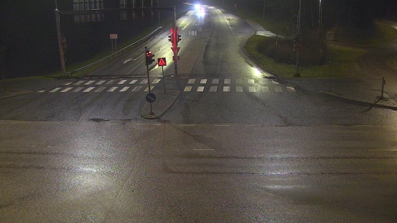 Weather Camera Image Tie 102 Espoo, Turuntie st110, Espoo, Uusimaa