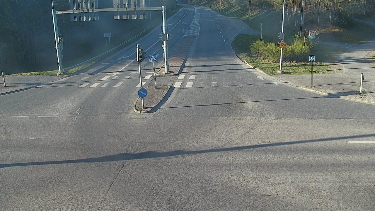 Weather Camera Image Tie 102 Espoo, Turuntie st110, Espoo, Uusimaa