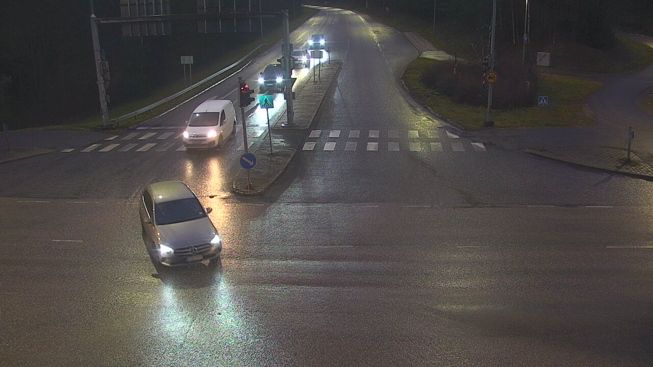 Weather Camera Image Tie 102 Espoo, Turuntie st110, Espoo, Uusimaa
