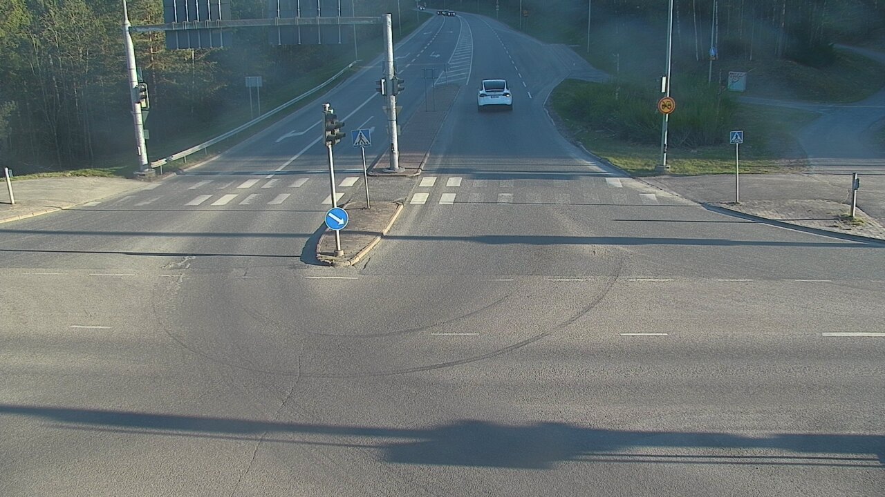Kelikamerat Kuva Tie 102 Espoo, Turuntie st110, Espoo, Uusimaa