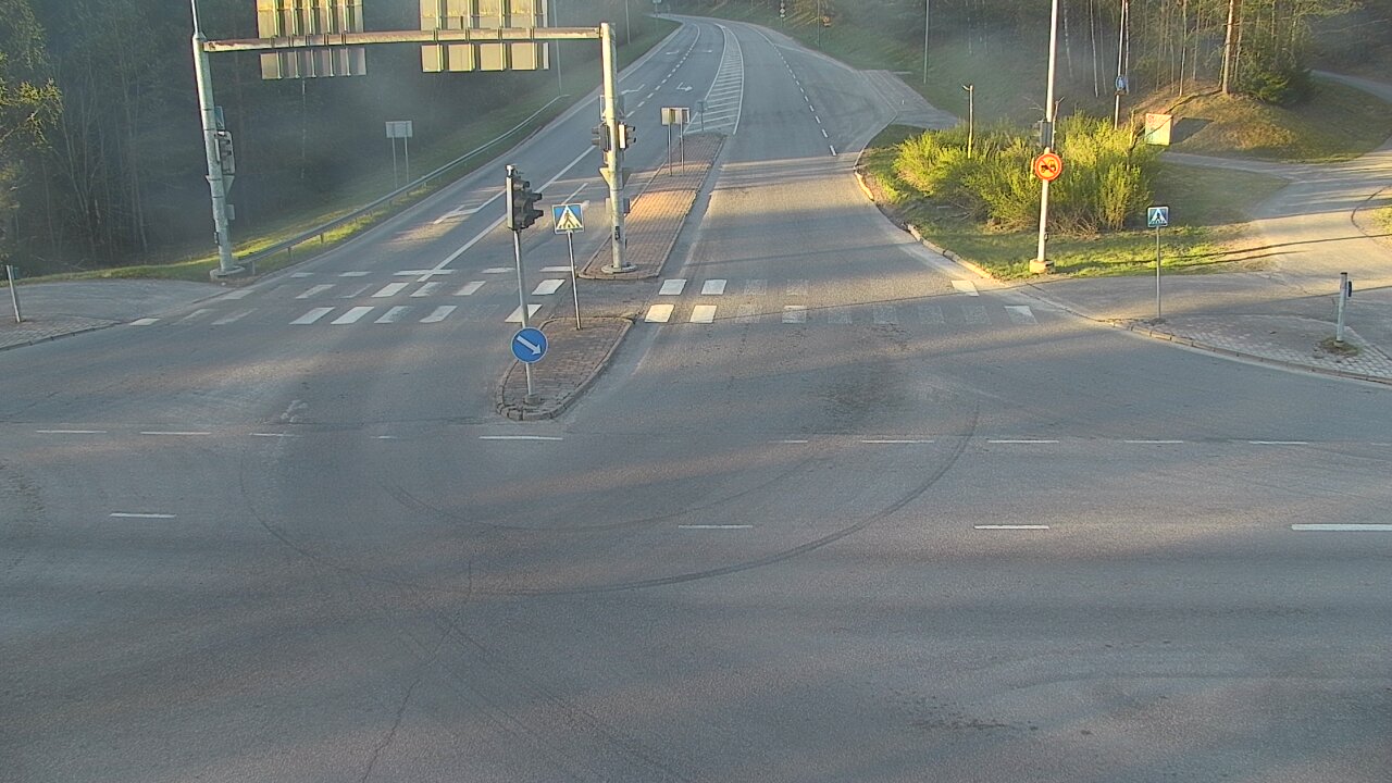 Weather Camera Image Tie 102 Espoo, Turuntie st110, Espoo, Uusimaa