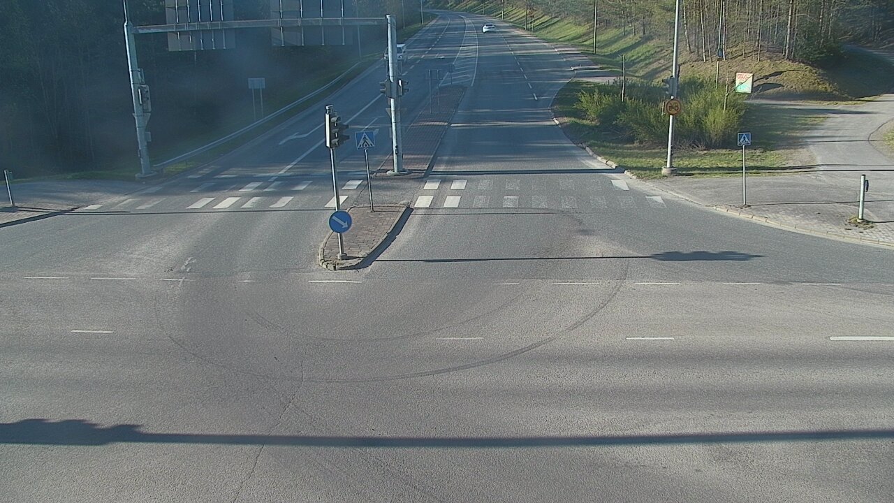 Weather Camera Image Tie 102 Espoo, Turuntie st110, Espoo, Uusimaa
