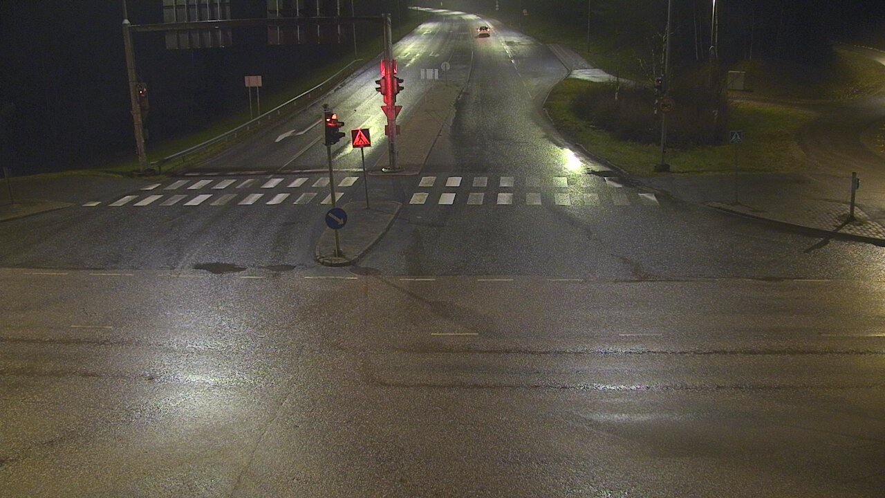 Weather Camera Image Tie 102 Espoo, Turuntie st110, Espoo, Uusimaa
