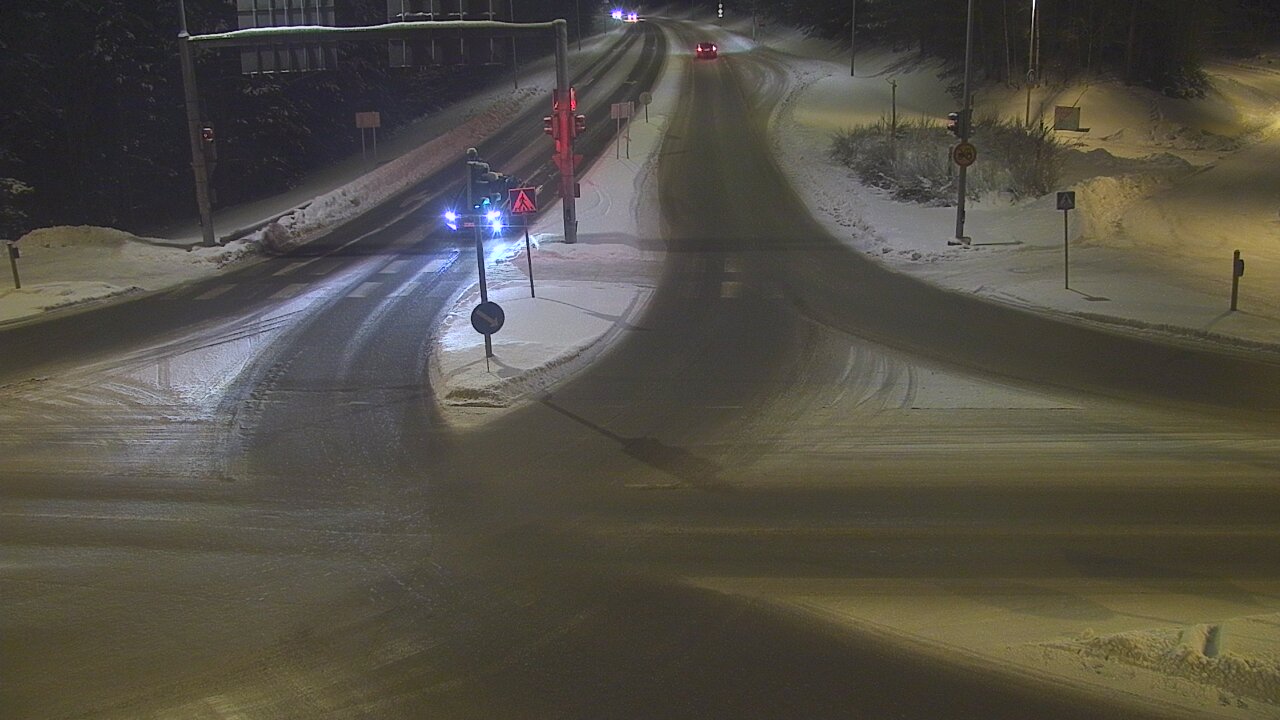 Weather Camera Image Tie 102 Espoo, Turuntie st110, Espoo, Uusimaa
