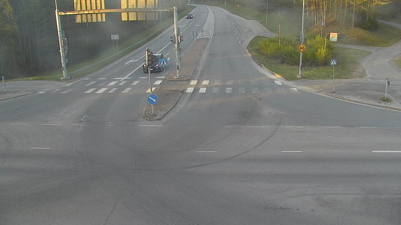Weather Camera Image Tie 102 Espoo, Turuntie st110, Espoo, Uusimaa