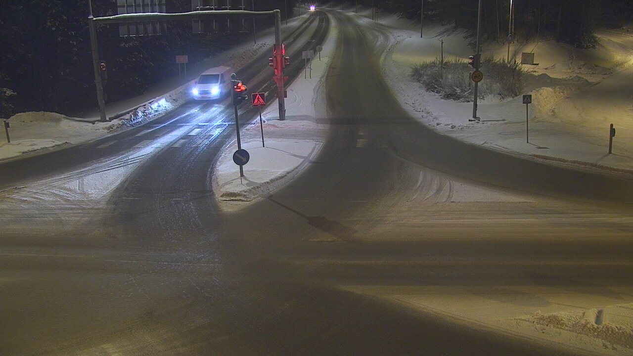 Weather Camera Image Tie 102 Espoo, Turuntie st110, Espoo, Uusimaa