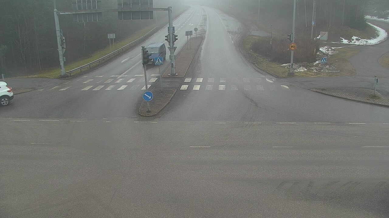 Weather Camera Image Tie 102 Espoo, Turuntie st110, Espoo, Uusimaa