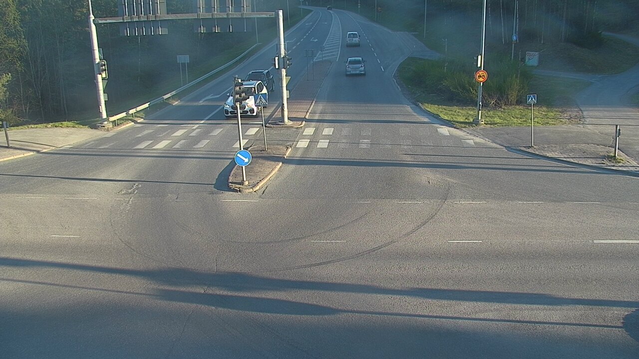 Kelikamerat Kuva Tie 102 Espoo, Turuntie st110, Espoo, Uusimaa