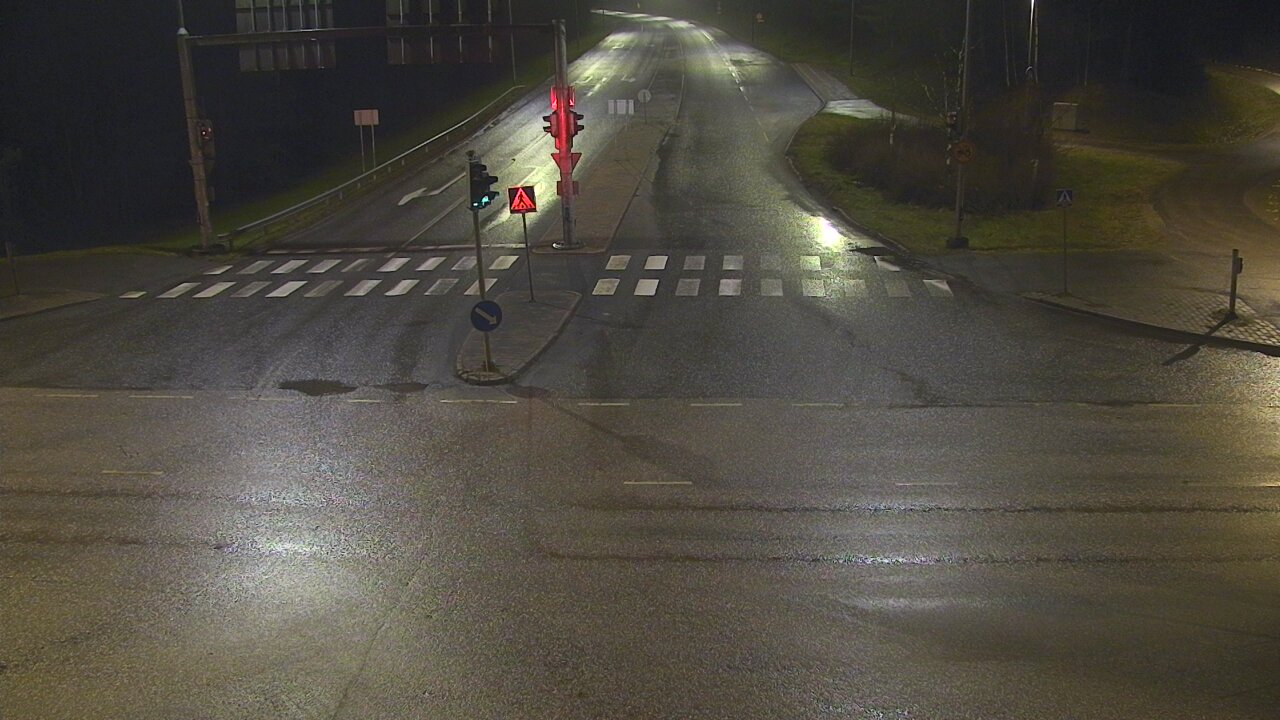 Weather Camera Image Tie 102 Espoo, Turuntie st110, Espoo, Uusimaa