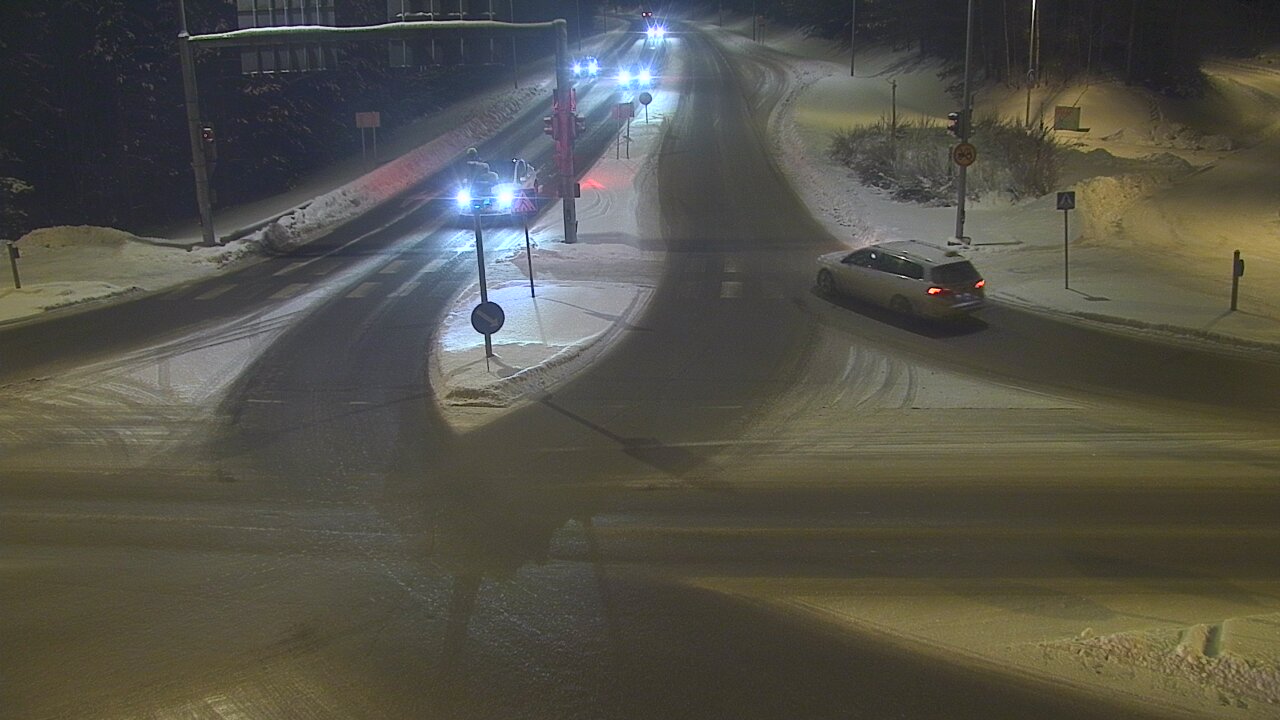 Weather Camera Image Tie 102 Espoo, Turuntie st110, Espoo, Uusimaa