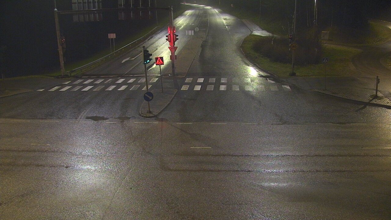 Weather Camera Image Tie 102 Espoo, Turuntie st110, Espoo, Uusimaa