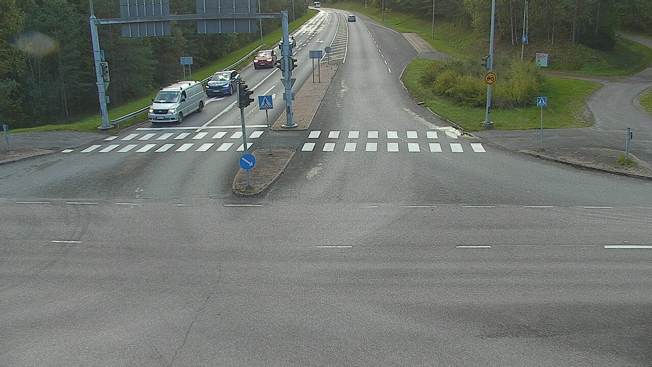 Weather Camera Image Tie 102 Espoo, Turuntie st110, Espoo, Uusimaa