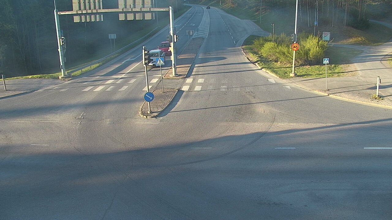 Weather Camera Image Tie 102 Espoo, Turuntie st110, Espoo, Uusimaa