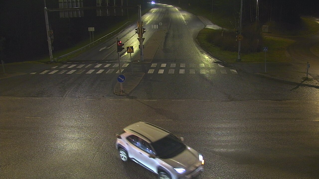 Weather Camera Image Tie 102 Espoo, Turuntie st110, Espoo, Uusimaa