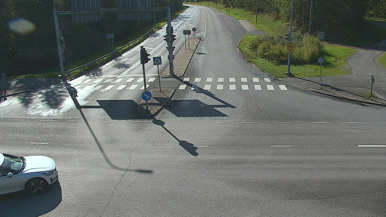Weather Camera Image Tie 102 Espoo, Turuntie st110, Espoo, Uusimaa