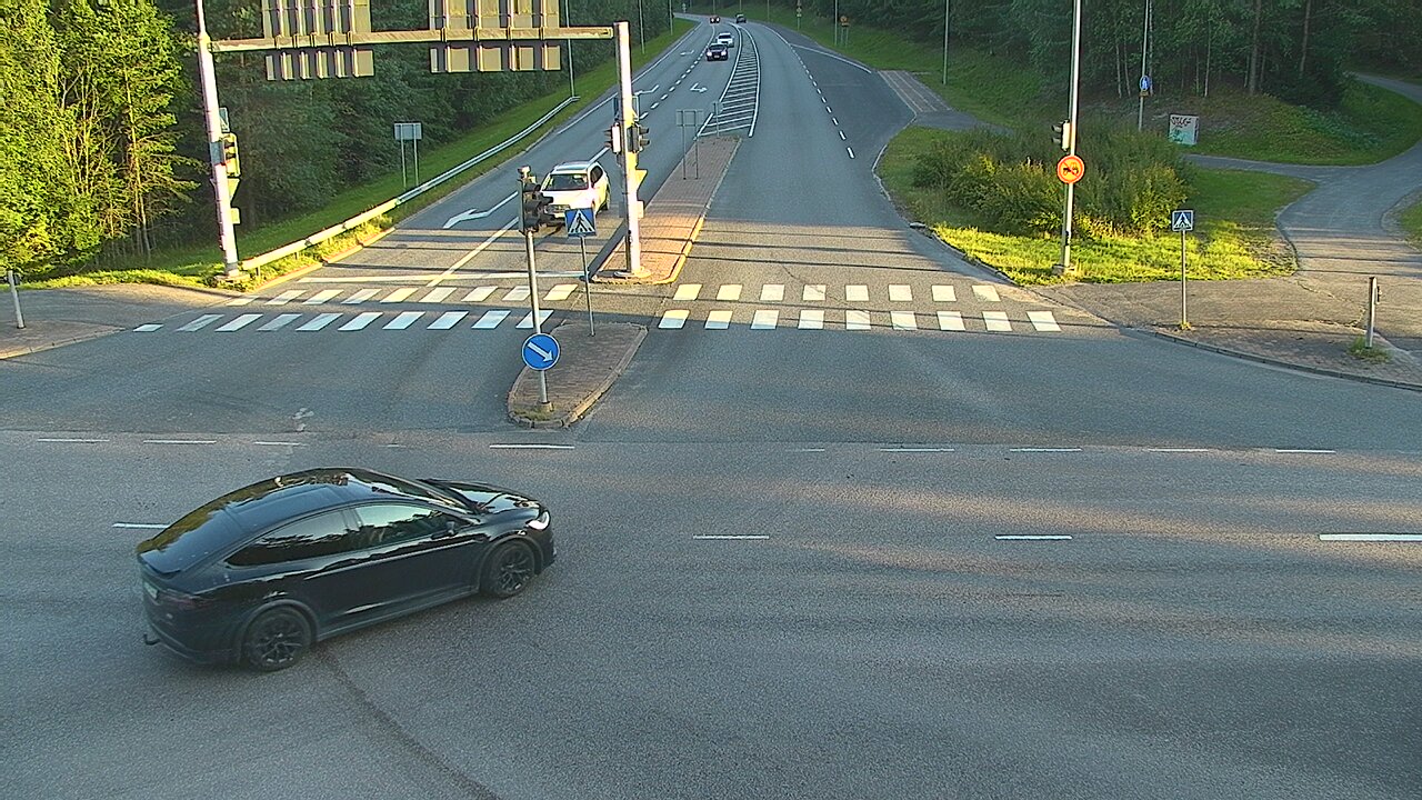 Kelikamerat Kuva Tie 102 Espoo, Turuntie st110, Espoo, Uusimaa