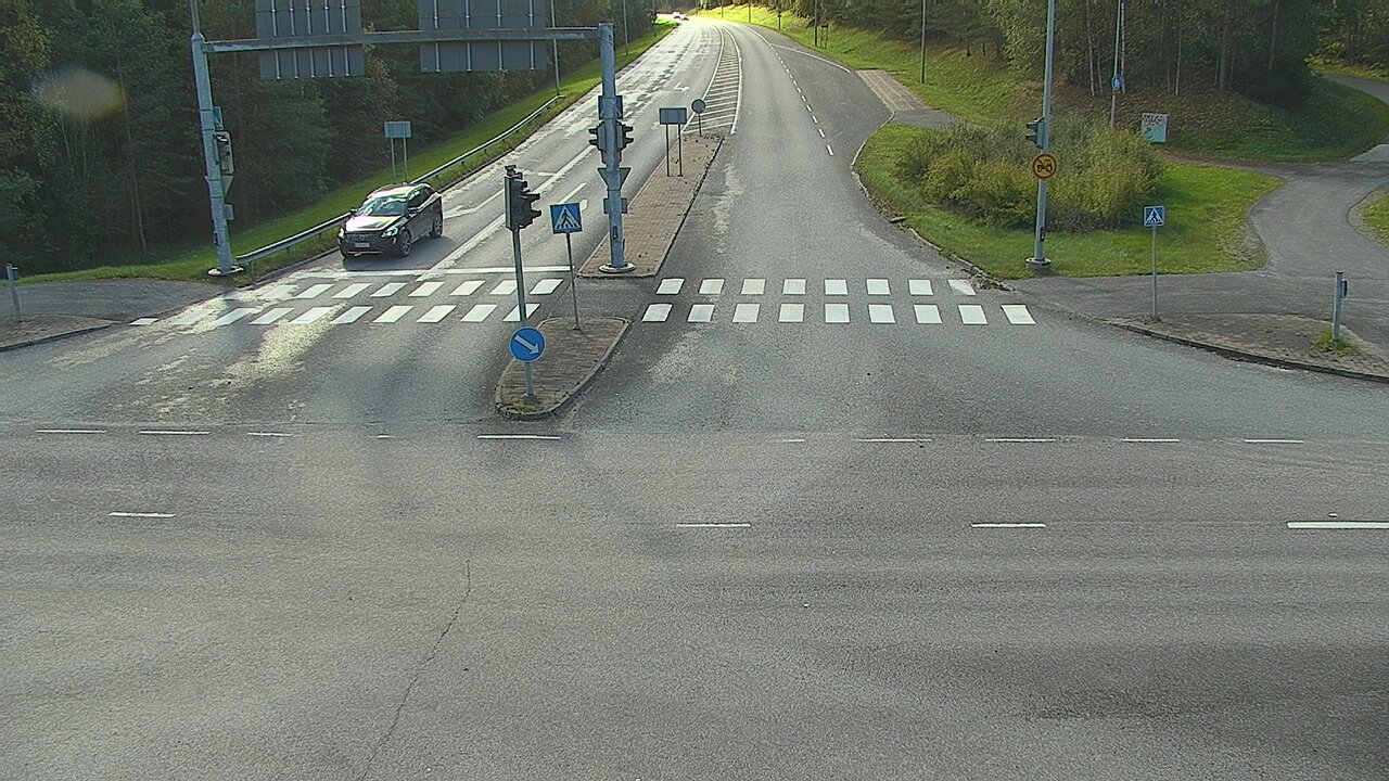 Weather Camera Image Tie 102 Espoo, Turuntie st110, Espoo, Uusimaa